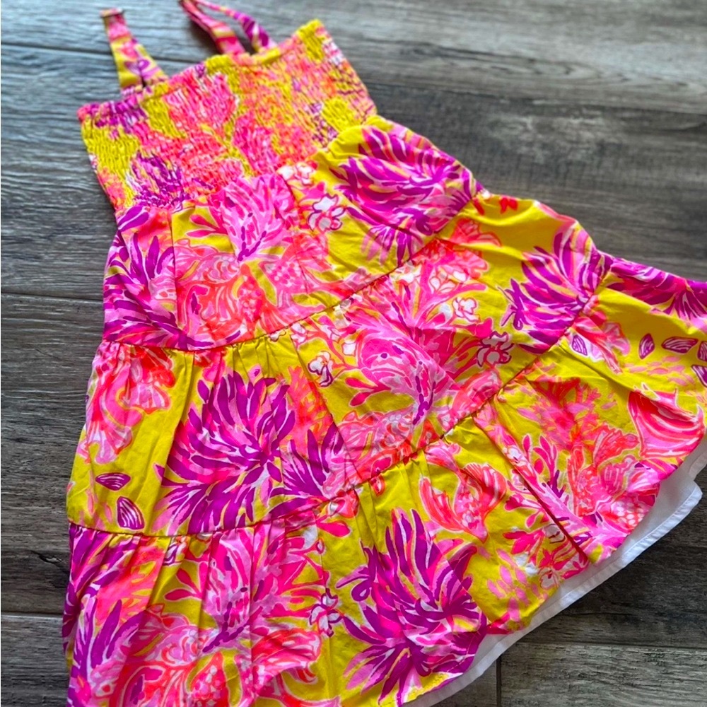Lilly Pulitzer Vibrant Floral Sundress size LARGE ☀️☀️ - Picture 5 of 8